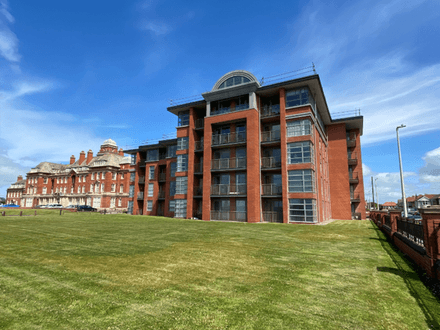 Two Bedroom Apartment with Sea Views (FY2)